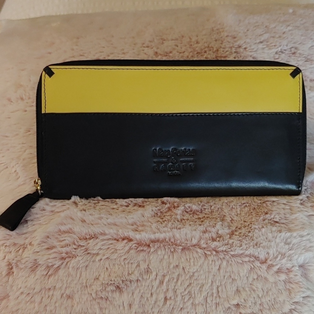 🌻RADLEY LONDON TWO-TONED BLACK AND YELLOW LARGE WALLET